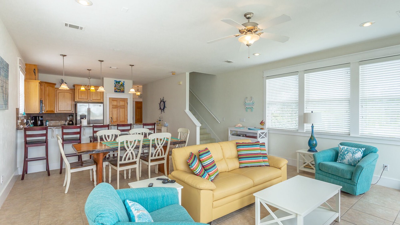 Photo of Livingroom in Carrabelle