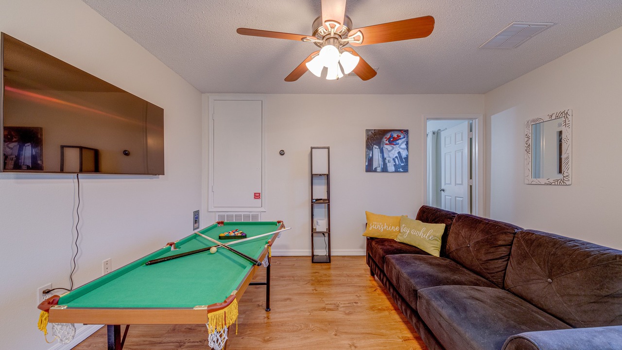 Photo of Livingroom in Davenport