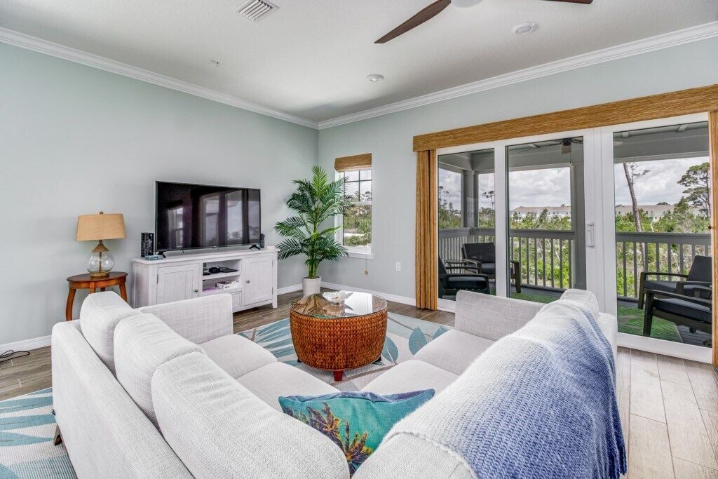 Photo of Livingroom in Ono Island