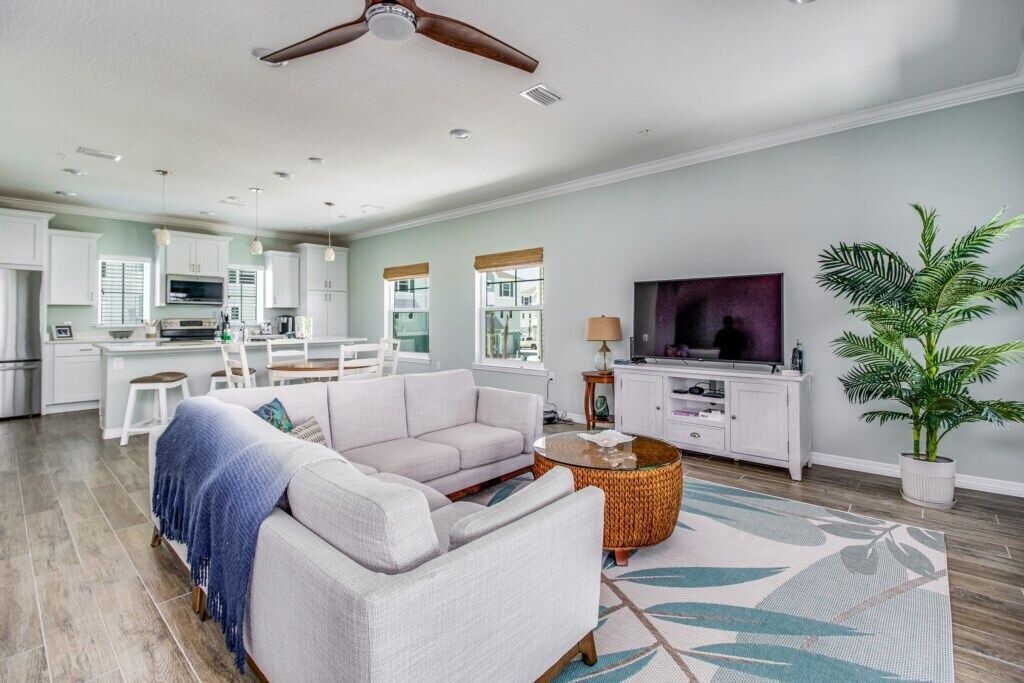 Photo of Livingroom in Ono Island