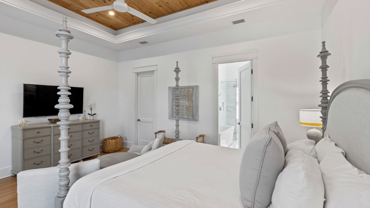 Photo of Bedroom in Inlet Beach