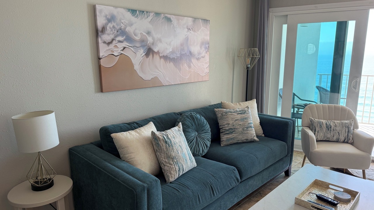 Photo of Livingroom in Ono Island