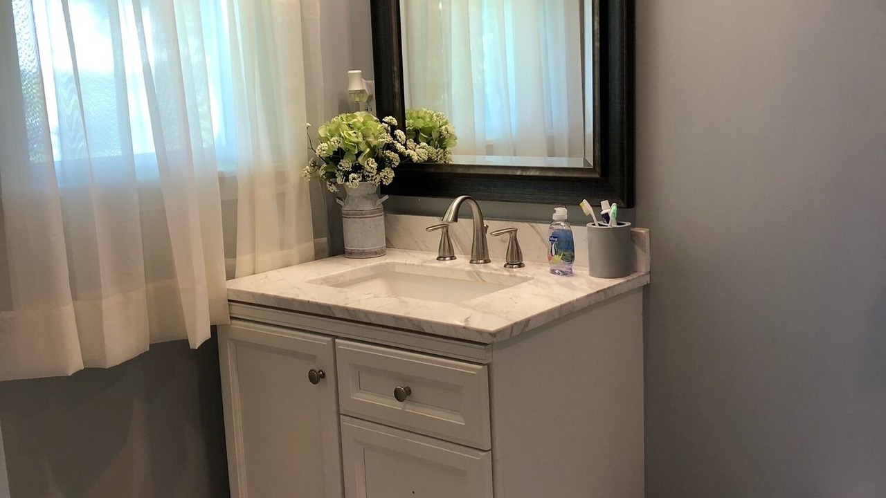 Photo of Bathroom in Carlyss