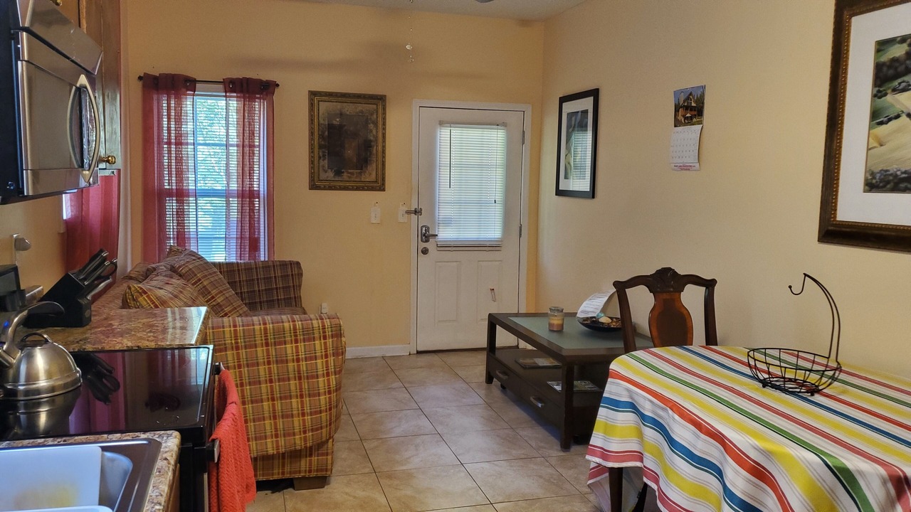 Photo of Livingroom in Cedar Grove