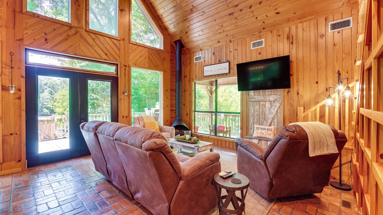 Photo of Livingroom in Seminary