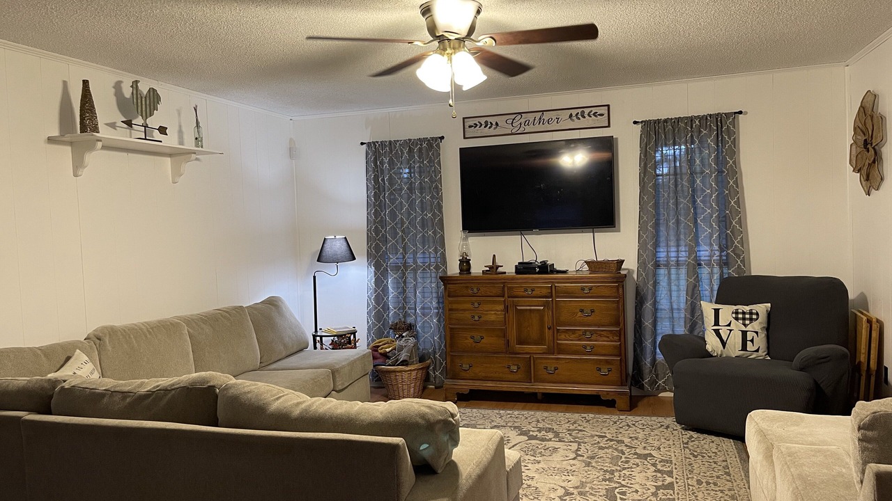 Photo of Bedroom in Gulfport