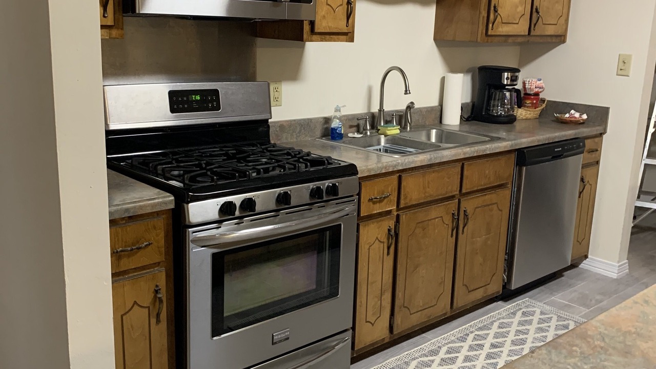 Photo of Kitchen in Theodore