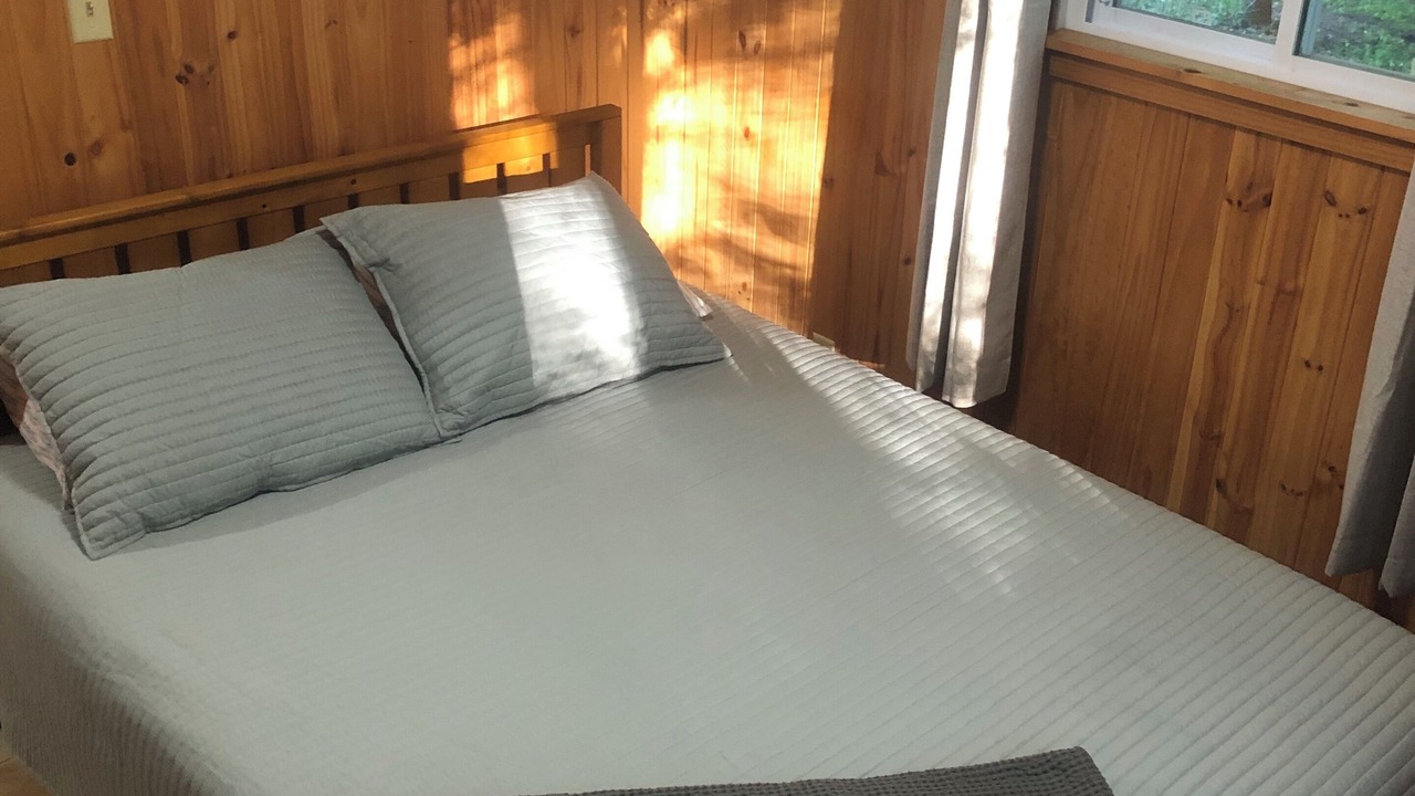 Photo of Bedroom in White Cloud