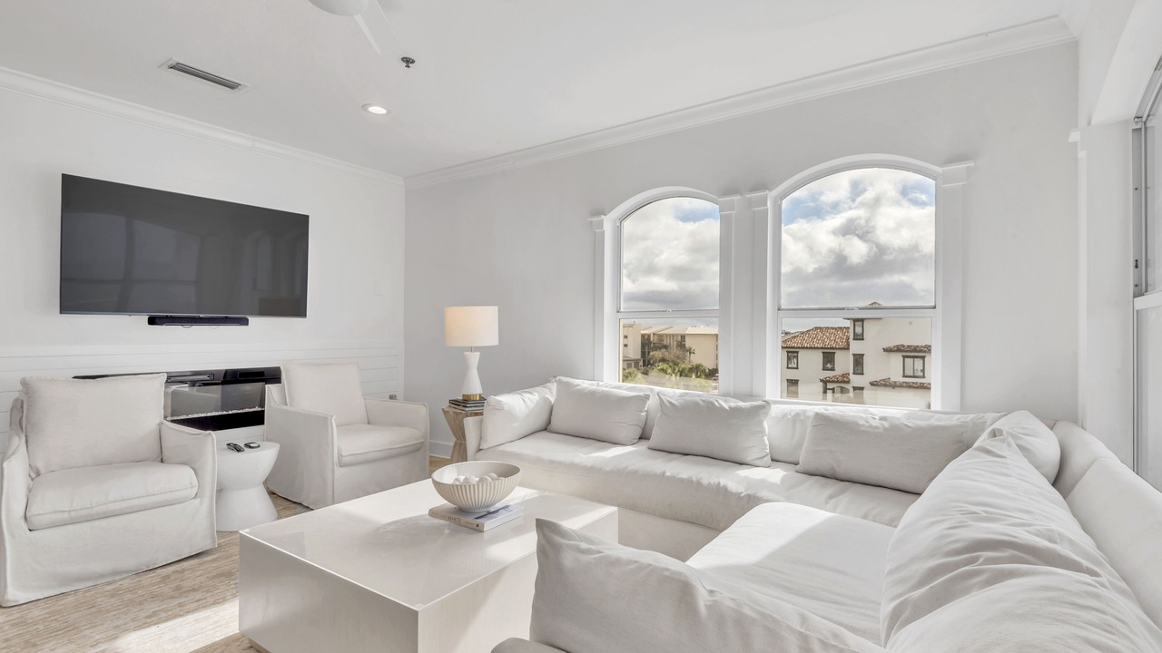 Photo of Livingroom in Rosemary Beach