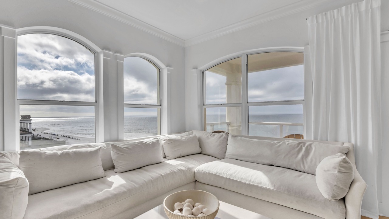 Photo of Livingroom in Rosemary Beach