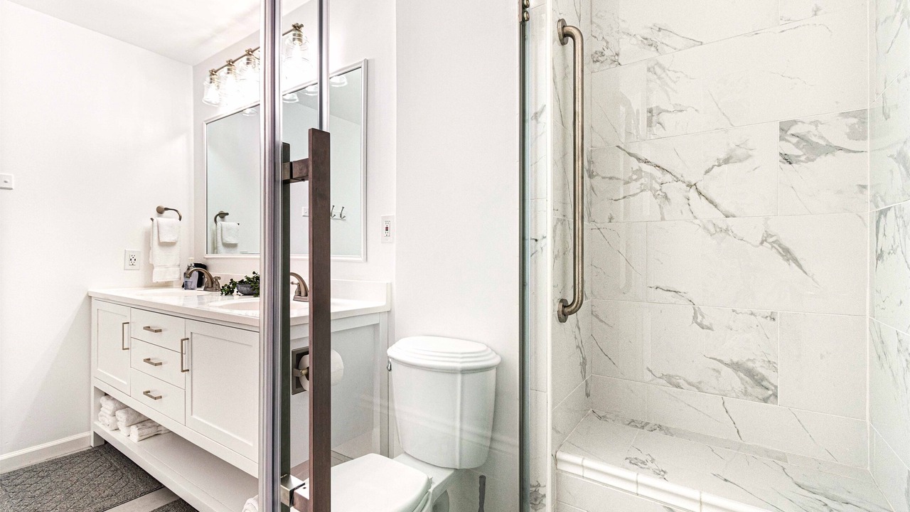 Photo of Bathroom in Southpointe