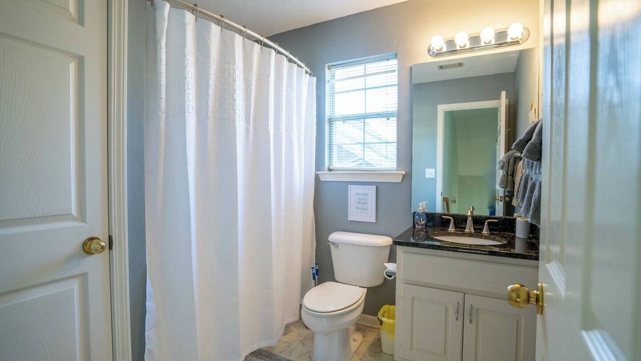 Photo of Bathroom in Eatonton