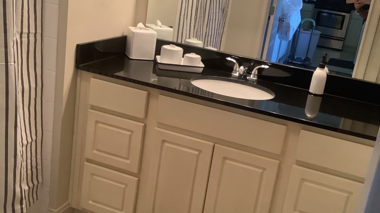 Photo of Bathroom in Tuscaloosa
