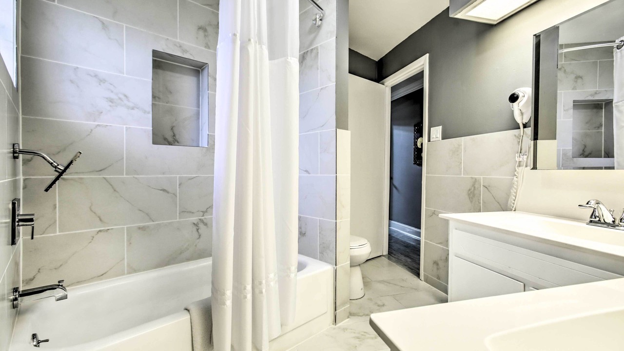 Photo of Bathroom in Westwego