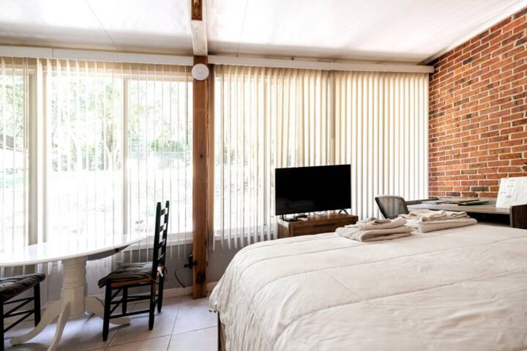 Photo of Bedroom in Tallahassee