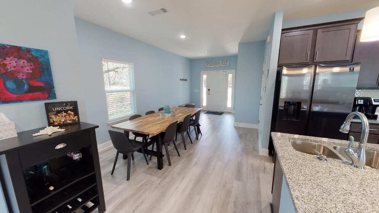 Photo of Kitchen in Oak Court