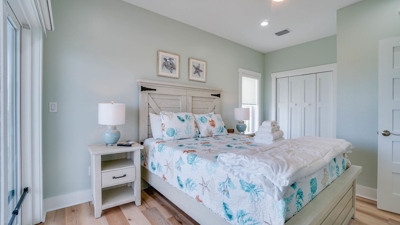 Photo of Bedroom in Cape San Blas