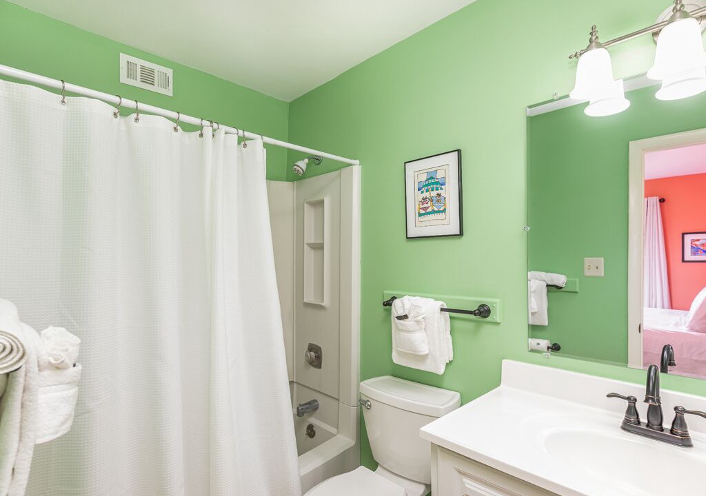 Photo of Bathroom in Tybee Island