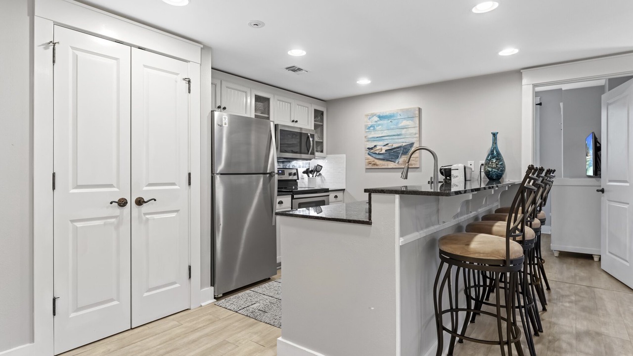 Photo of Kitchen in Baytowne Wharf