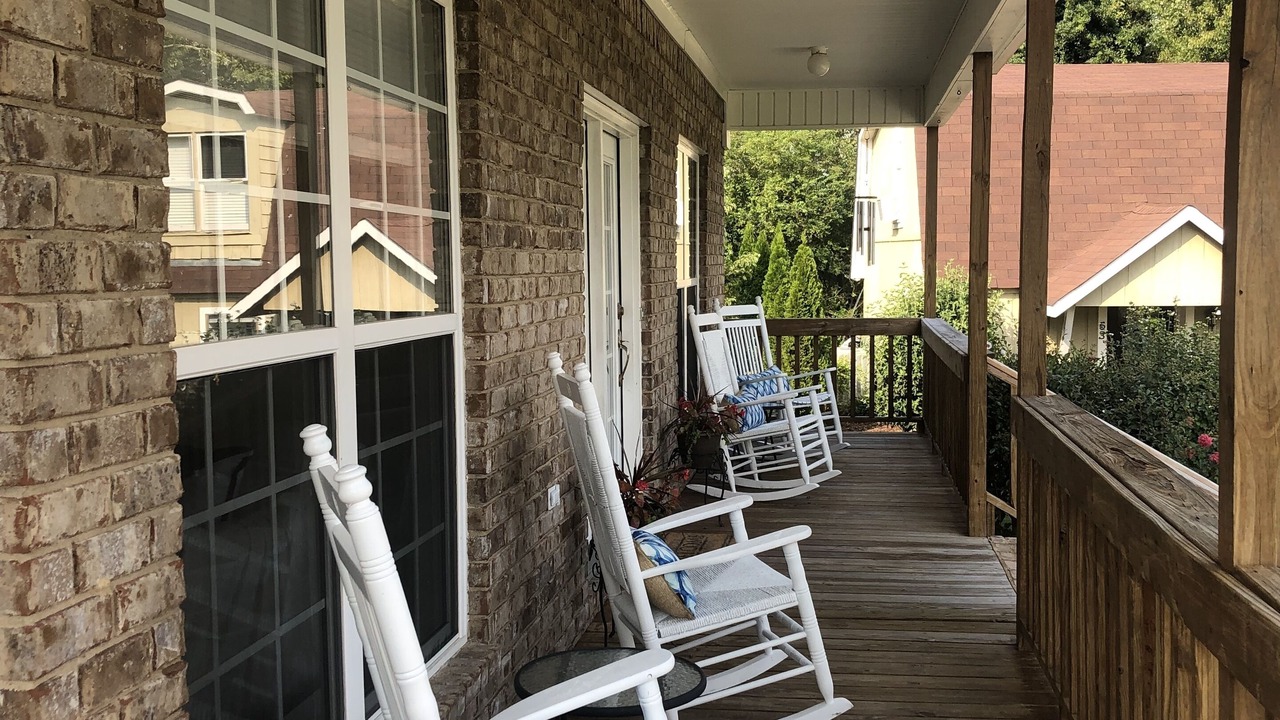 Photo of Outdoor in Groveoak