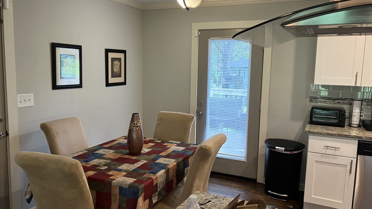 Photo of Bedroom in Gresham Park