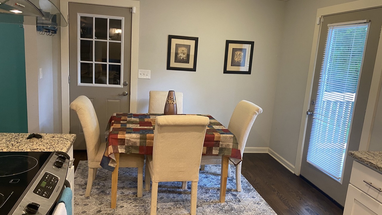 Photo of Livingroom in Gresham Park