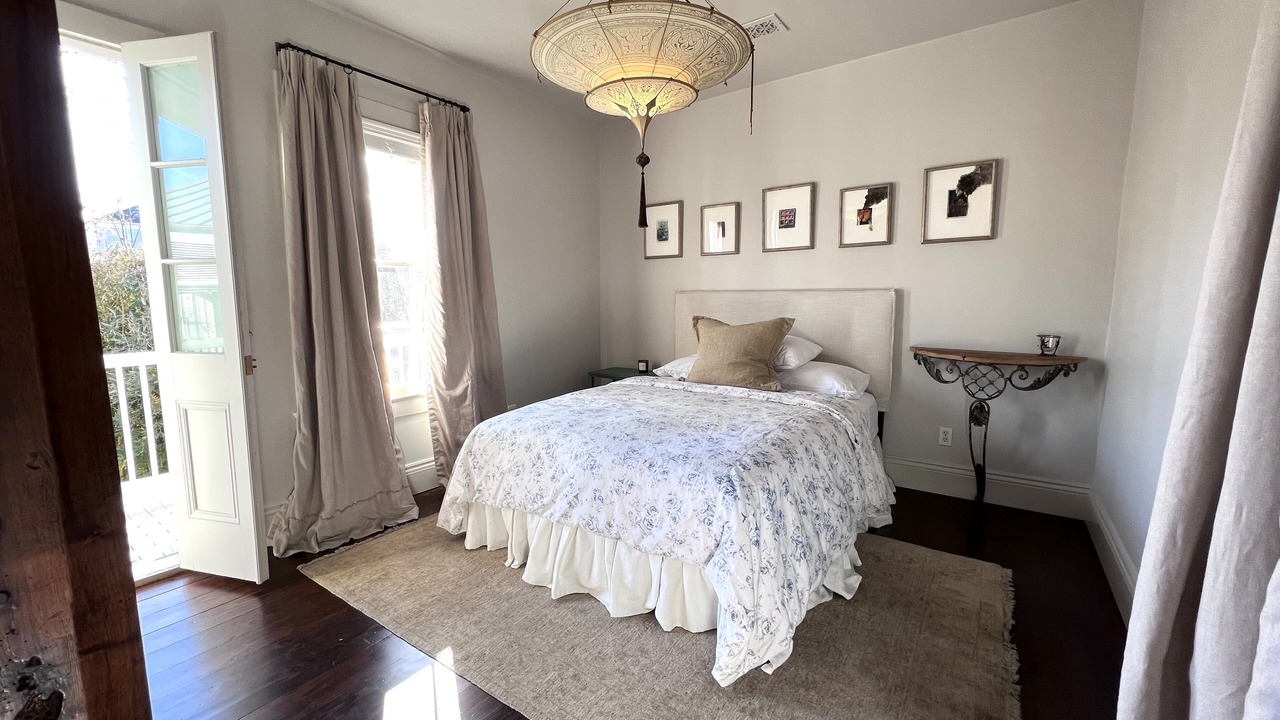 Photo of Bedroom in Lower Garden District