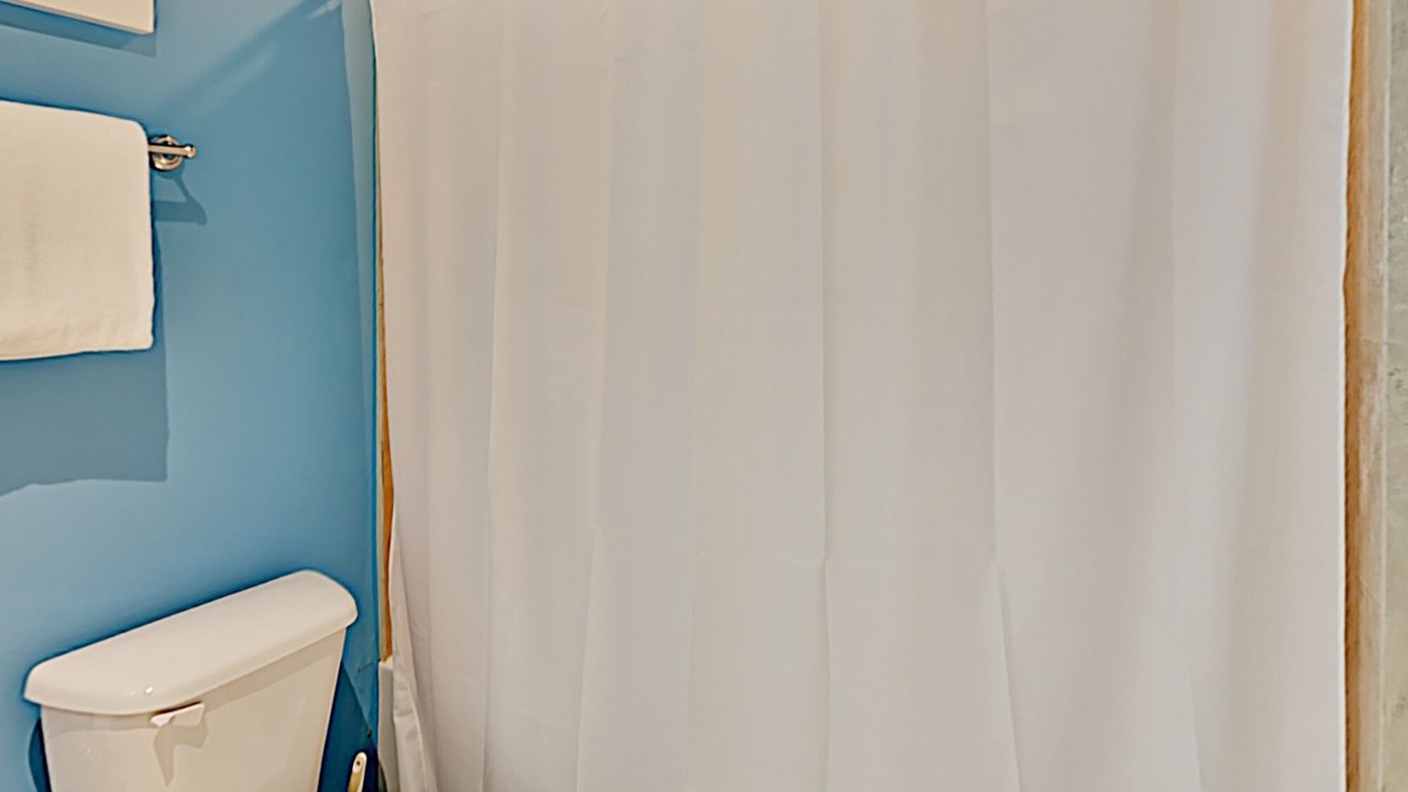 Photo of Bathroom in Ono Island