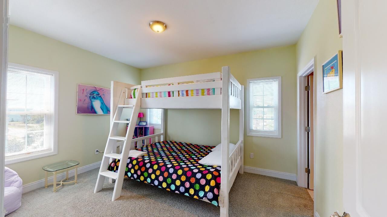 Photo of Bedroom in Seagrass
