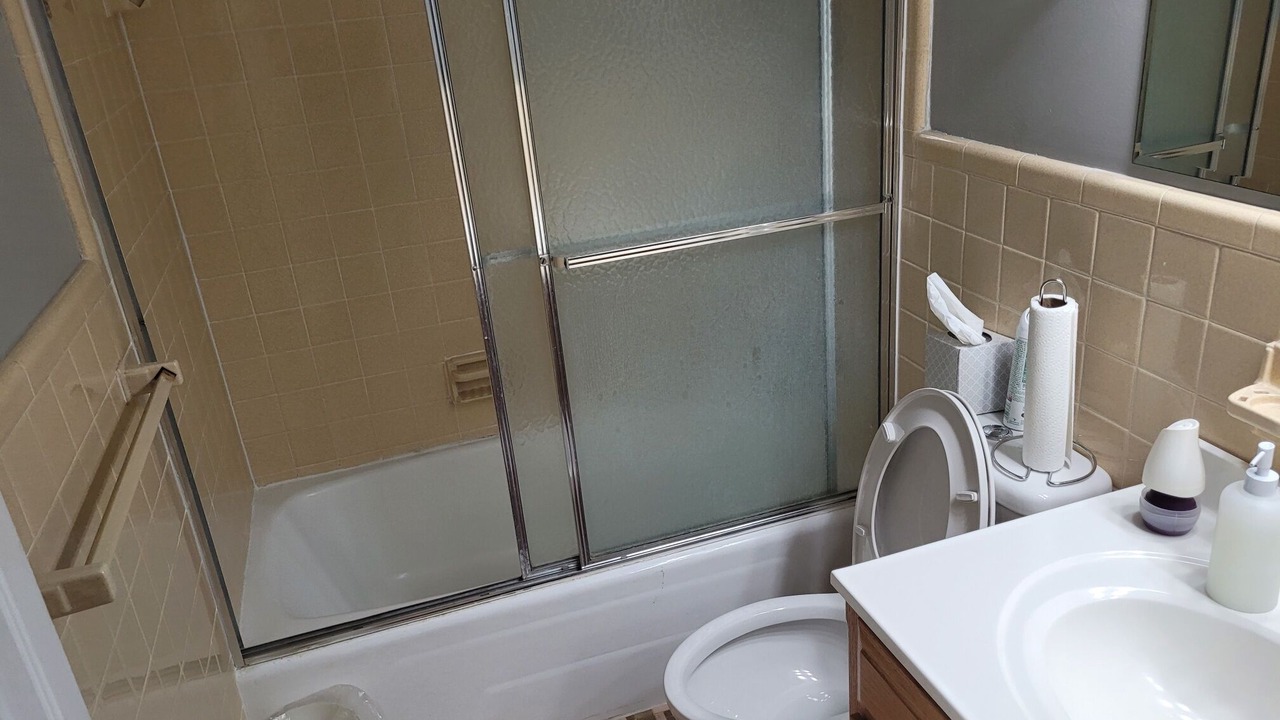 Photo of Bathroom in Albany