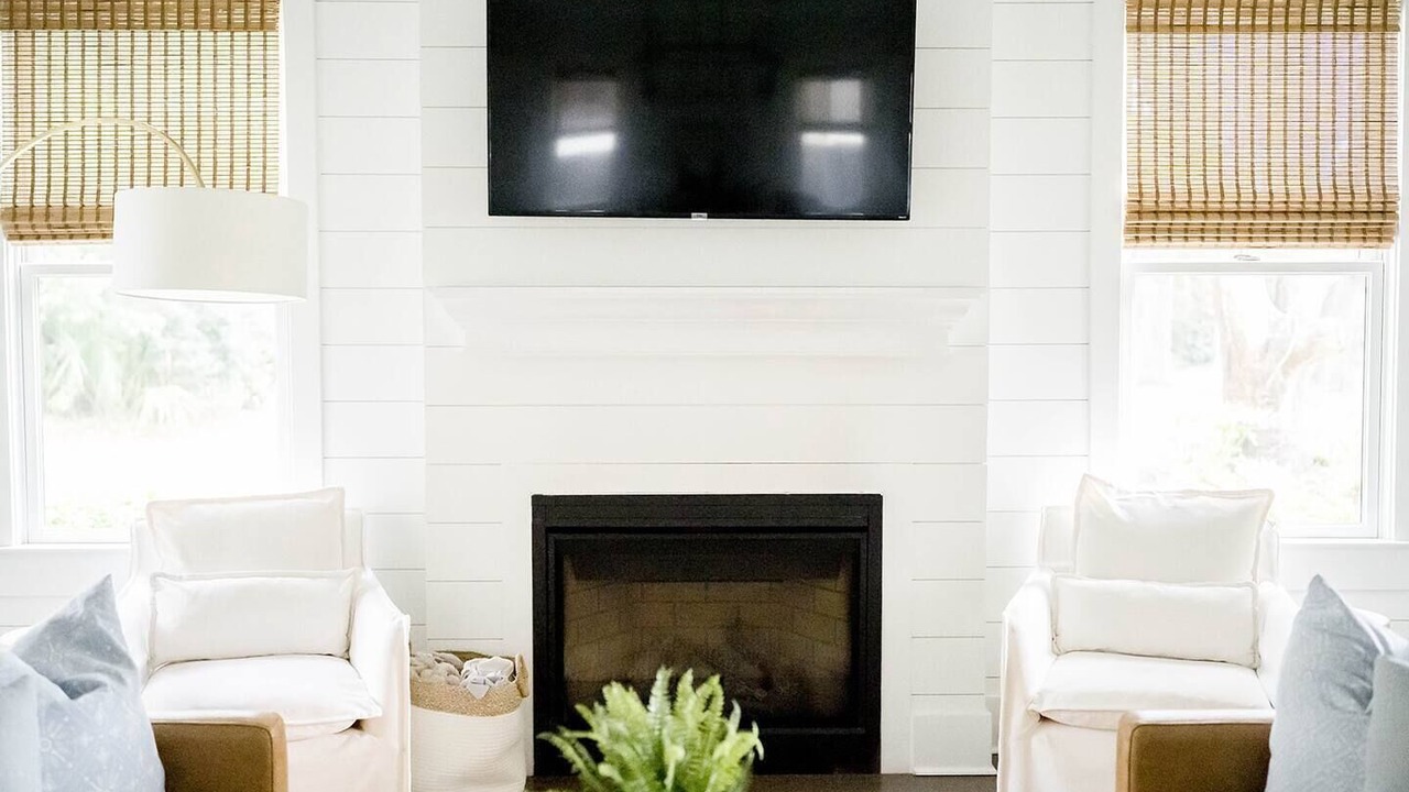 Photo of Livingroom in Saint Simons Heights