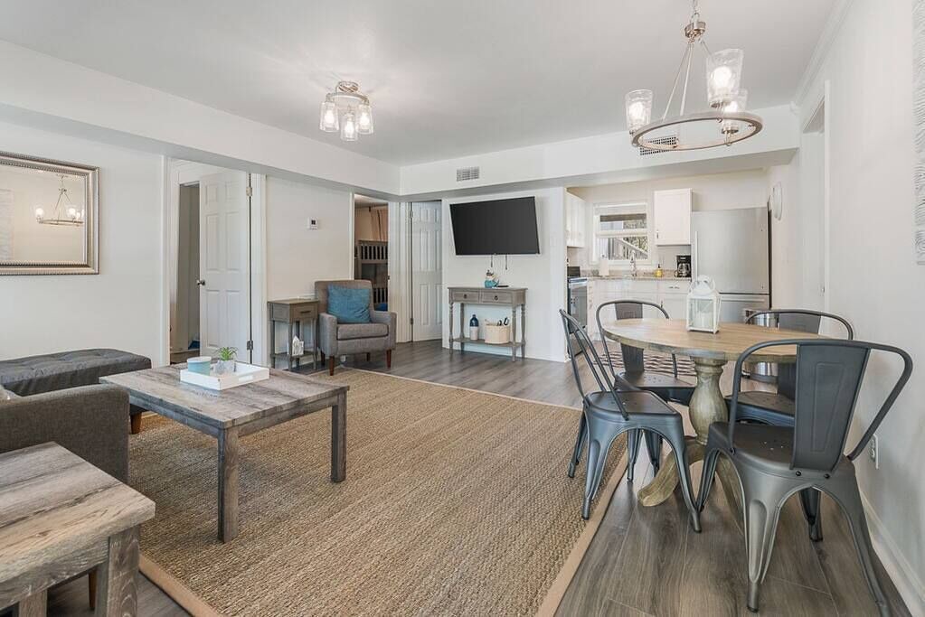Photo of Bedroom in Dauphin Island