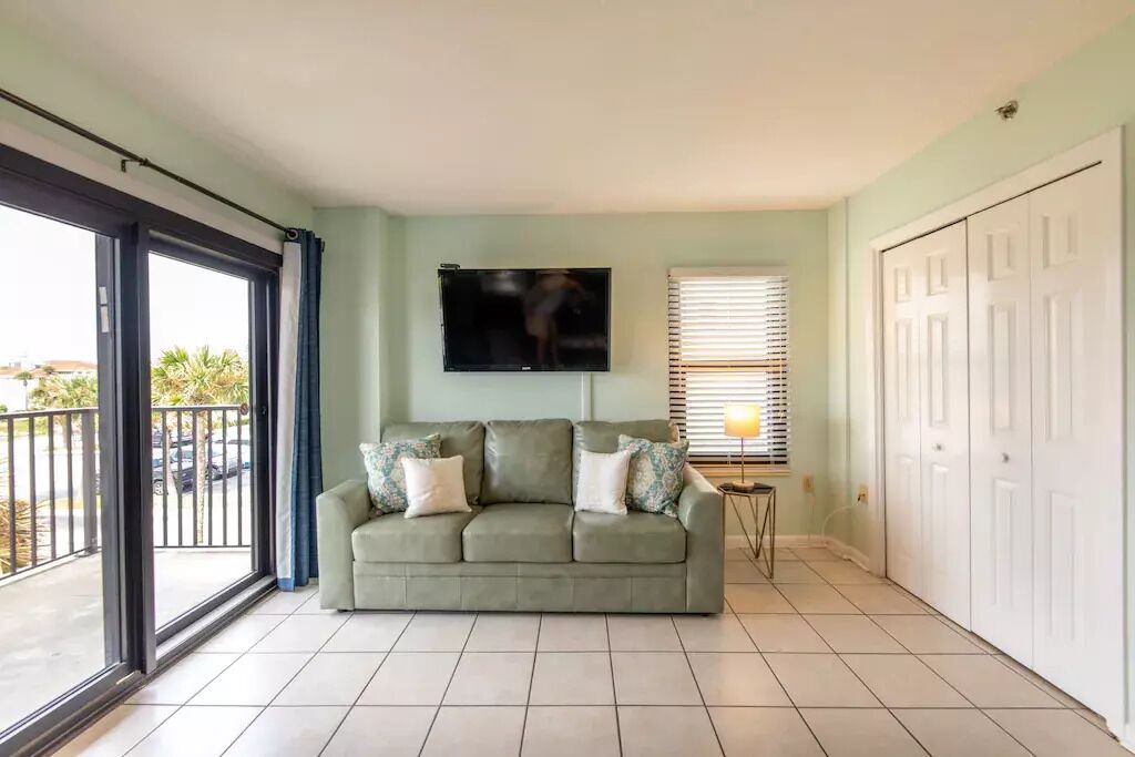 Photo of Patio Balcony in Ono Island