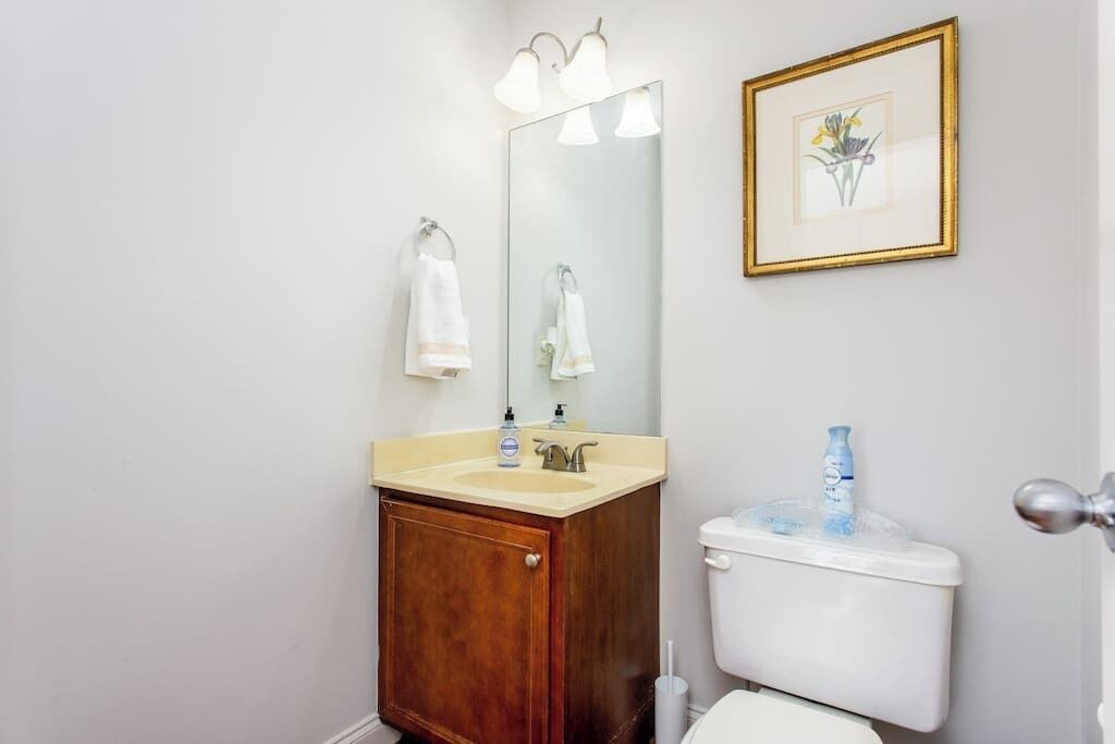Photo of Bathroom in Mableton