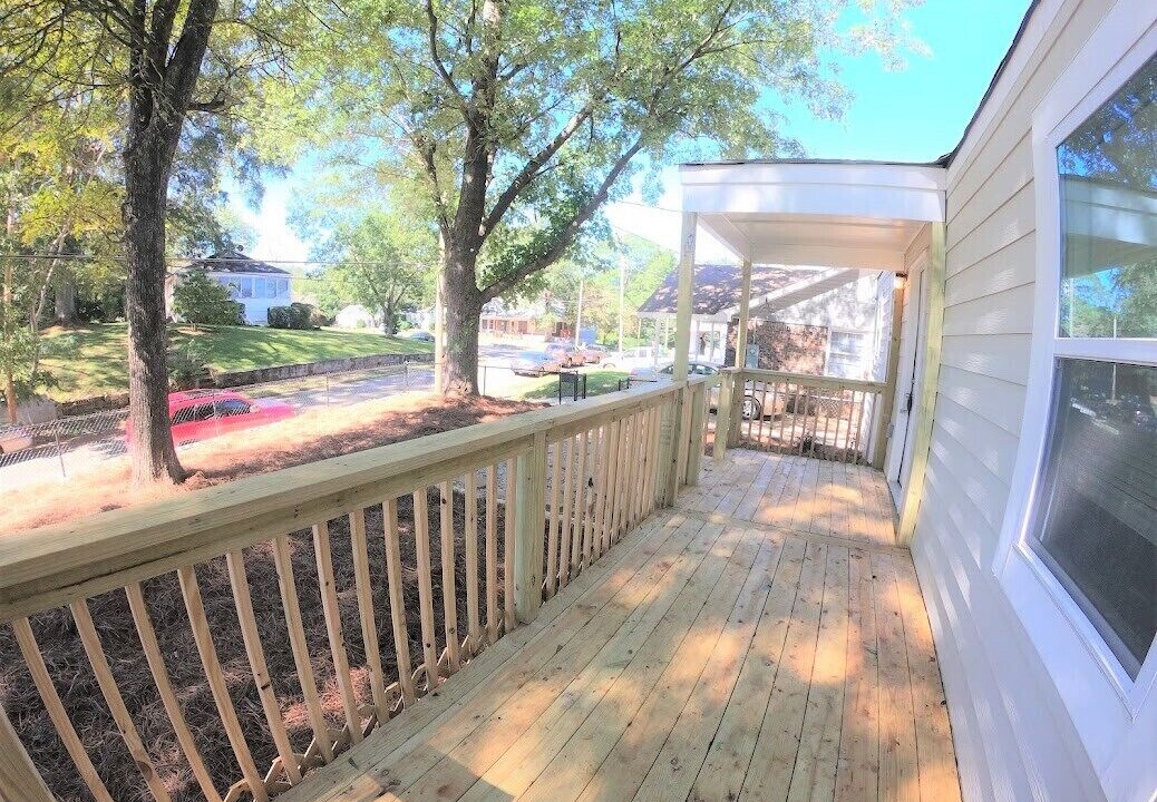 Photo of Others in Crestline Heights