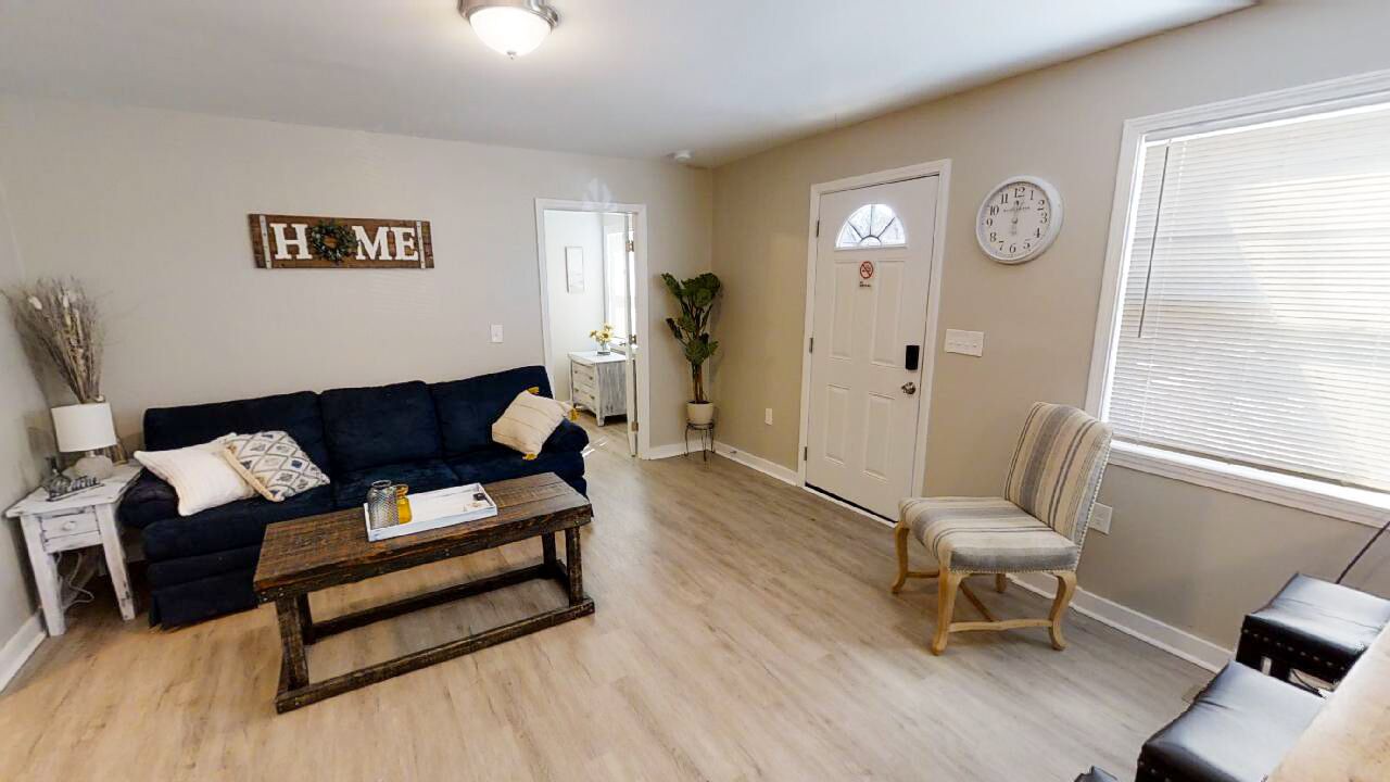 Photo of Livingroom in Crestline Heights