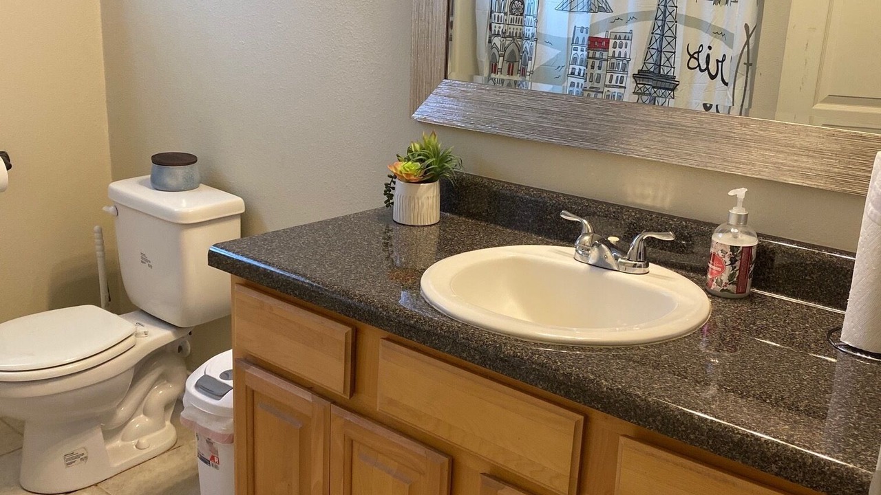 Photo of Bathroom in Ocean Springs