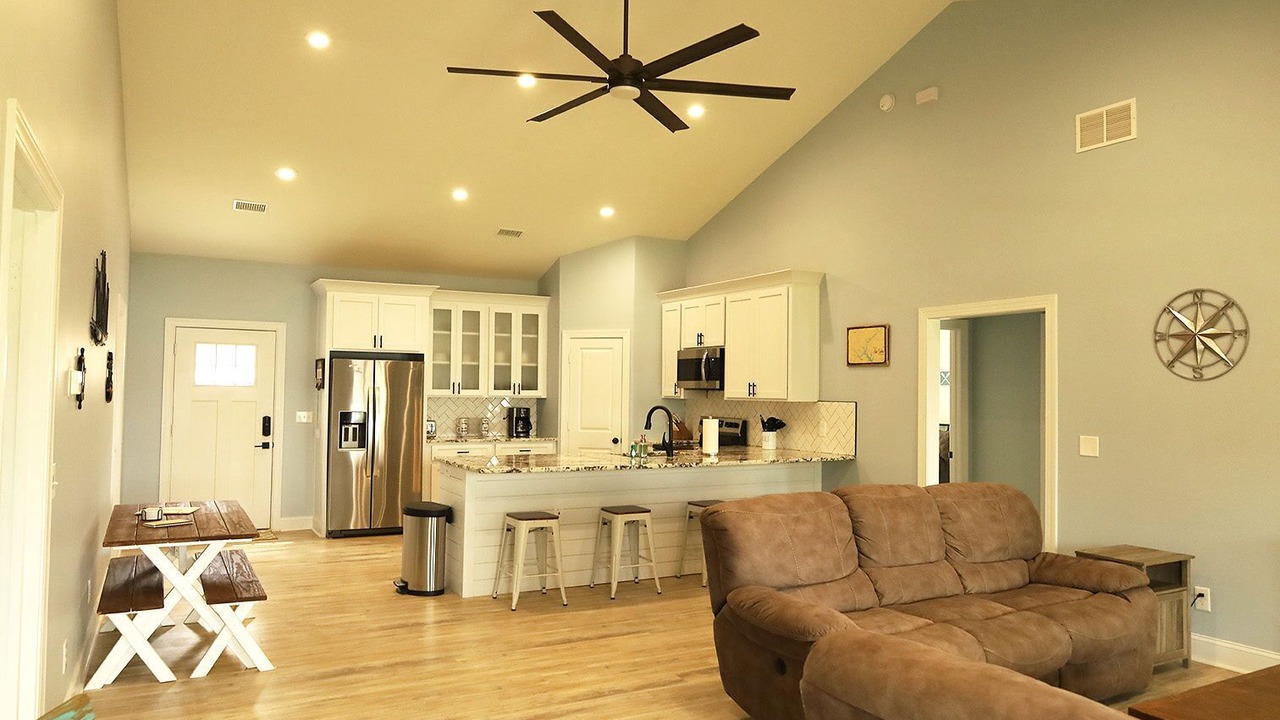 Photo of Livingroom in Eatonton