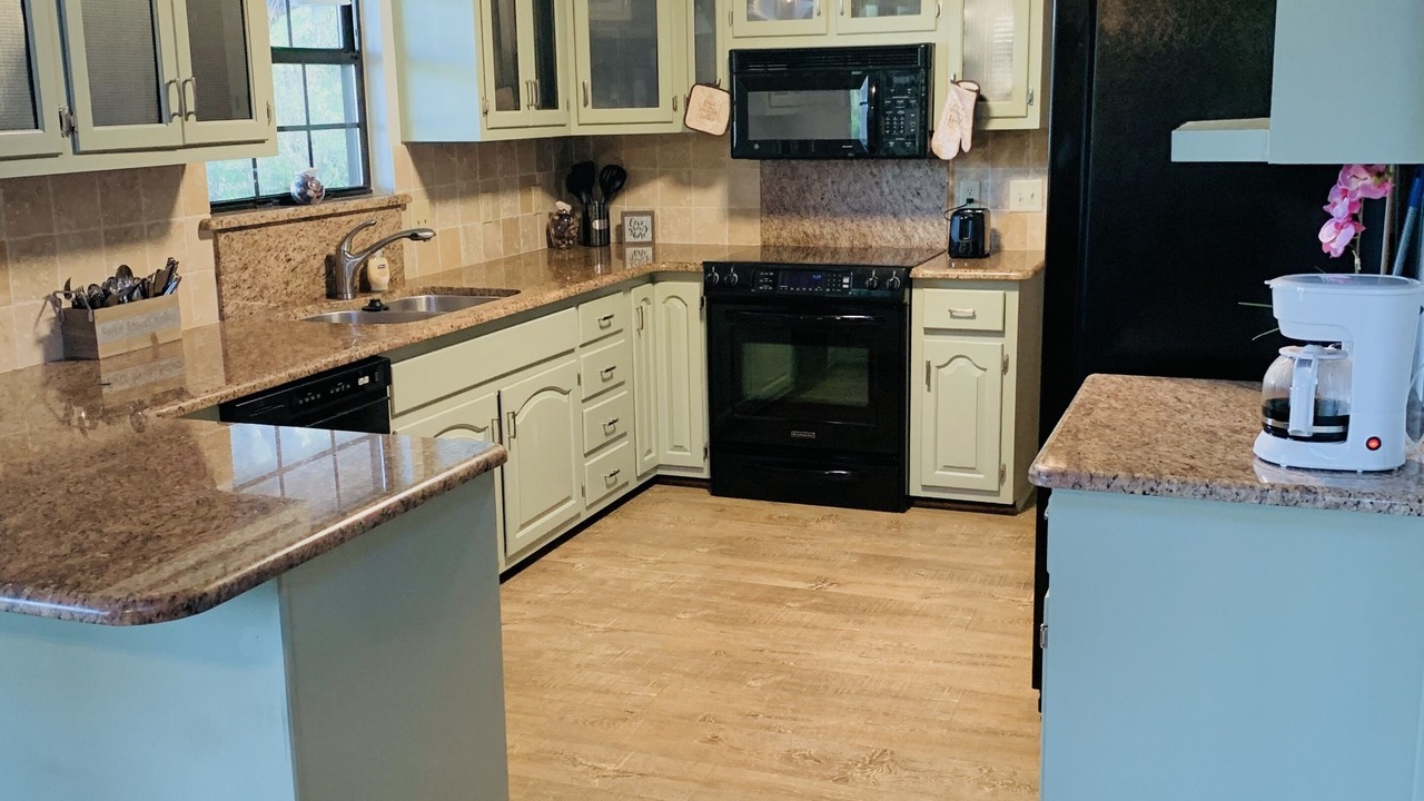 Photo of Kitchen in Crescent City