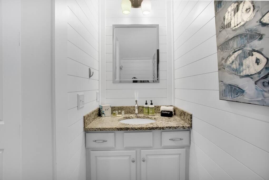 Photo of Bathroom in Villa Lago