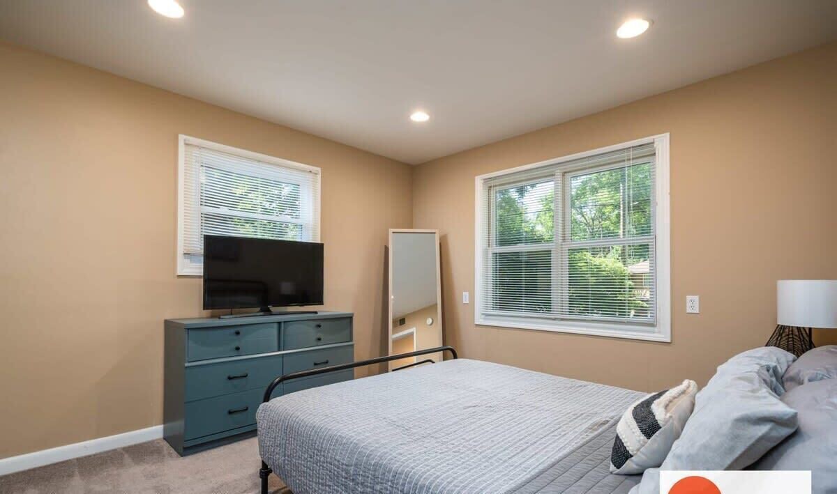 Photo of Bedroom in Norton Shores