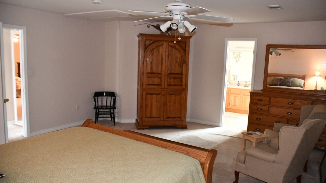 Photo of Bedroom in Gulfport