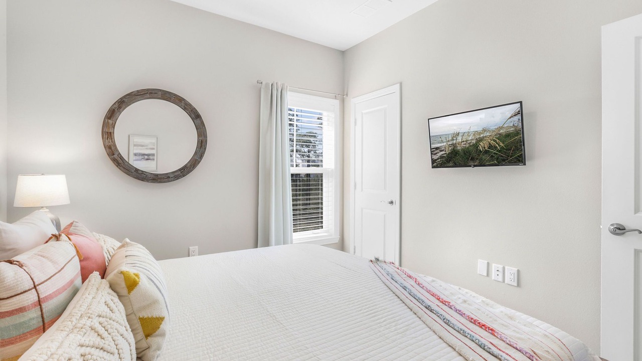 Photo of Bedroom in Ono Island