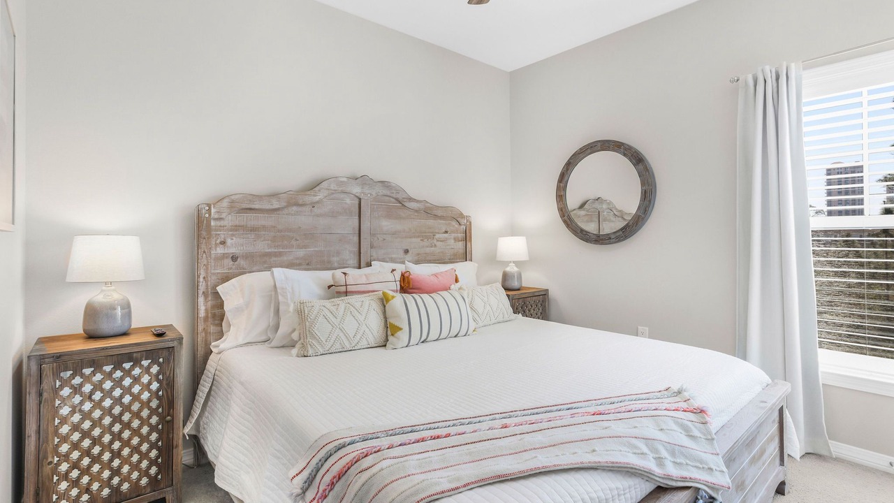 Photo of Bedroom in Ono Island