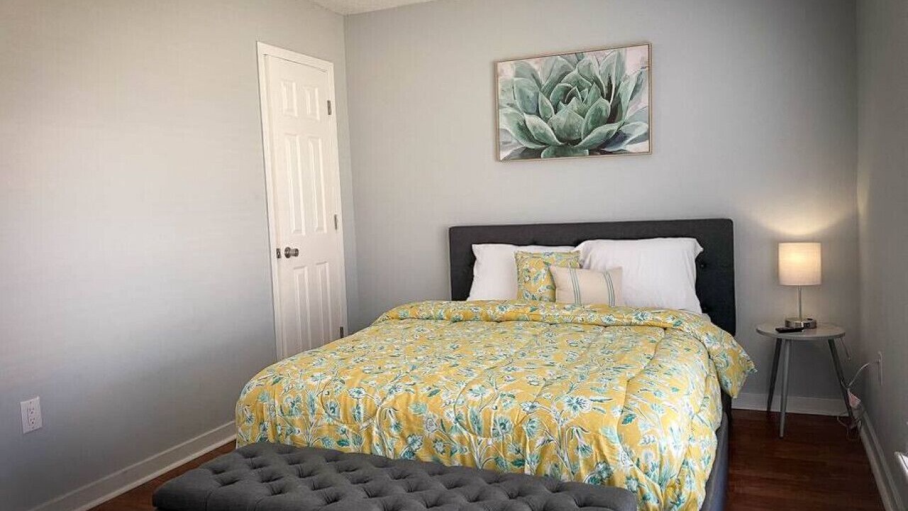 Photo of Bedroom in Clinton