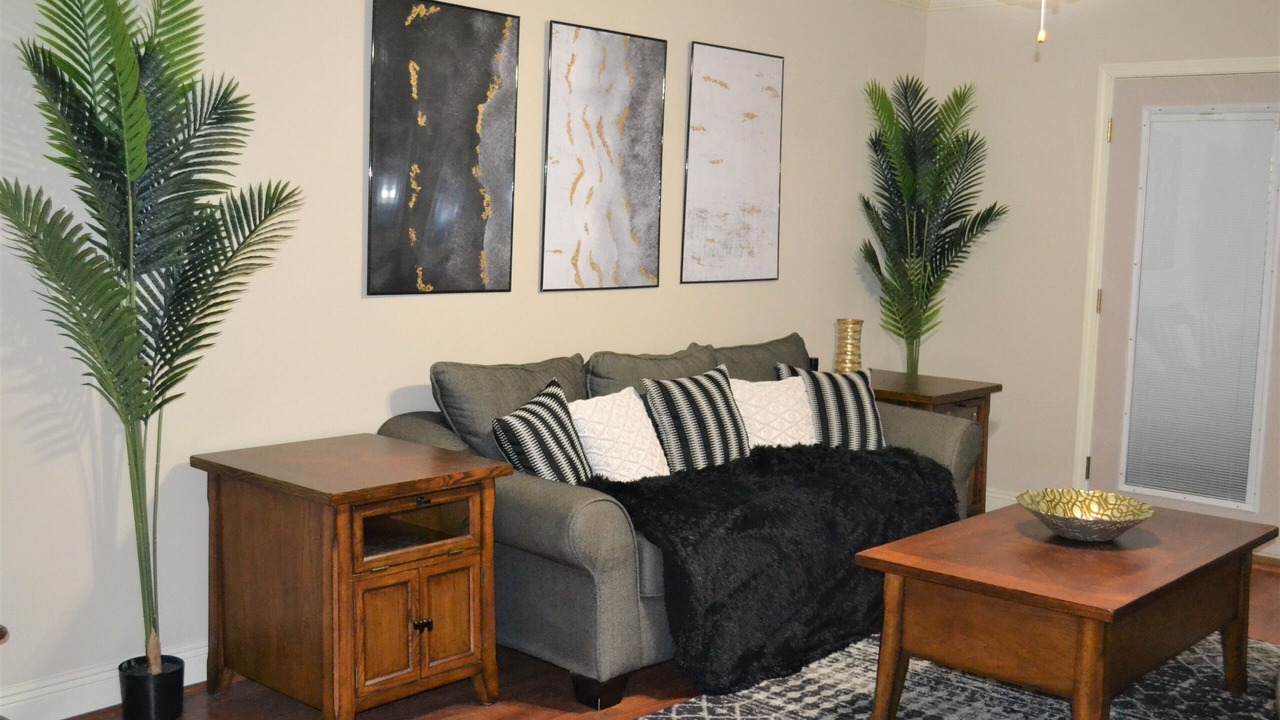 Photo of Livingroom in Metairie
