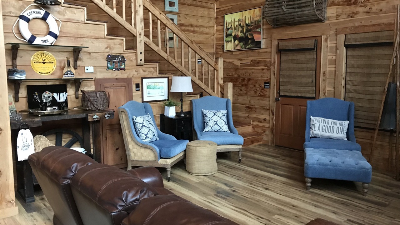 Photo of Livingroom in West Greene