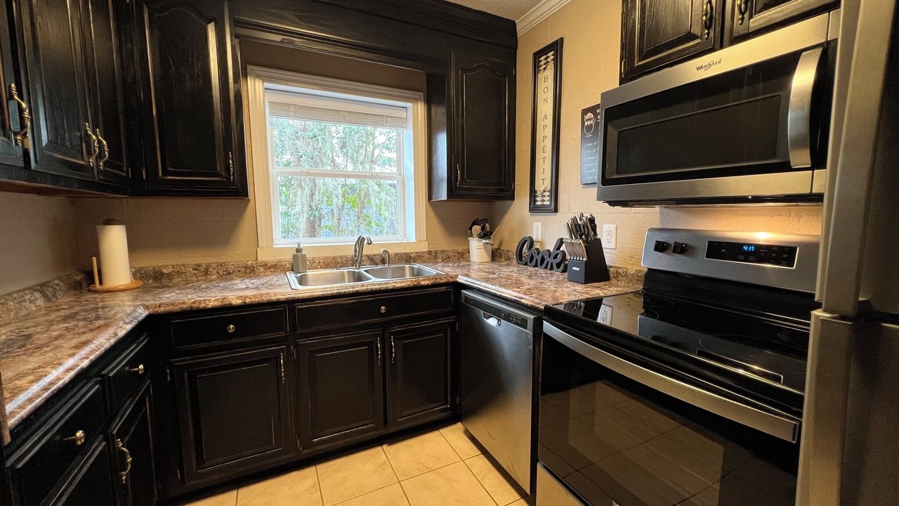 Photo of Kitchen in Cobb