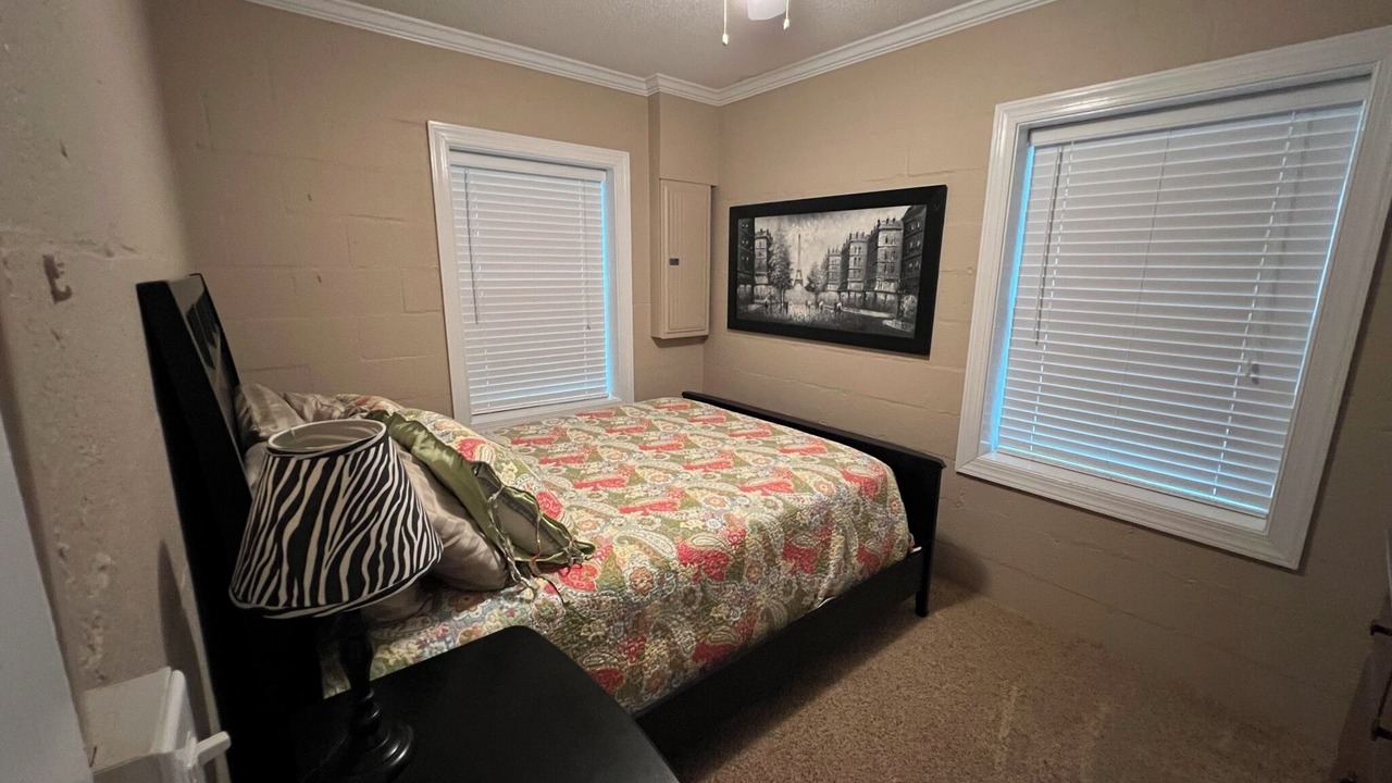 Photo of Bedroom in Cobb