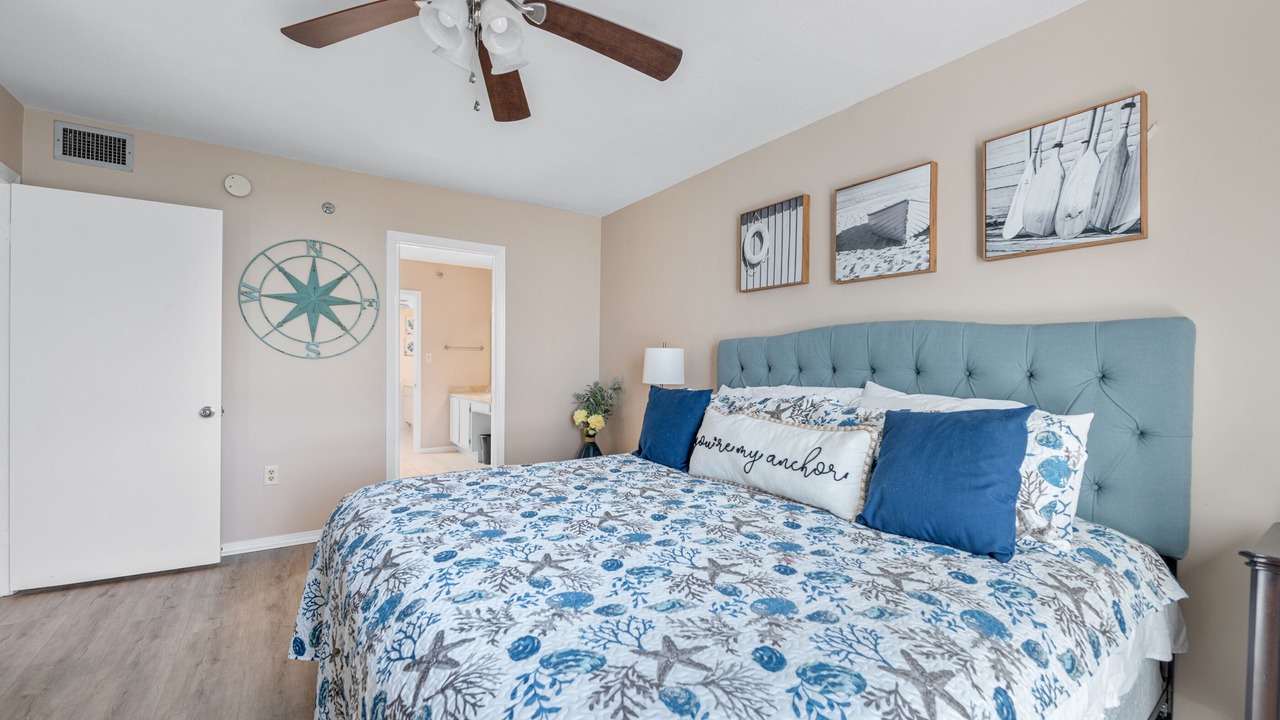 Photo of Bedroom in Scenic Gulf Drive